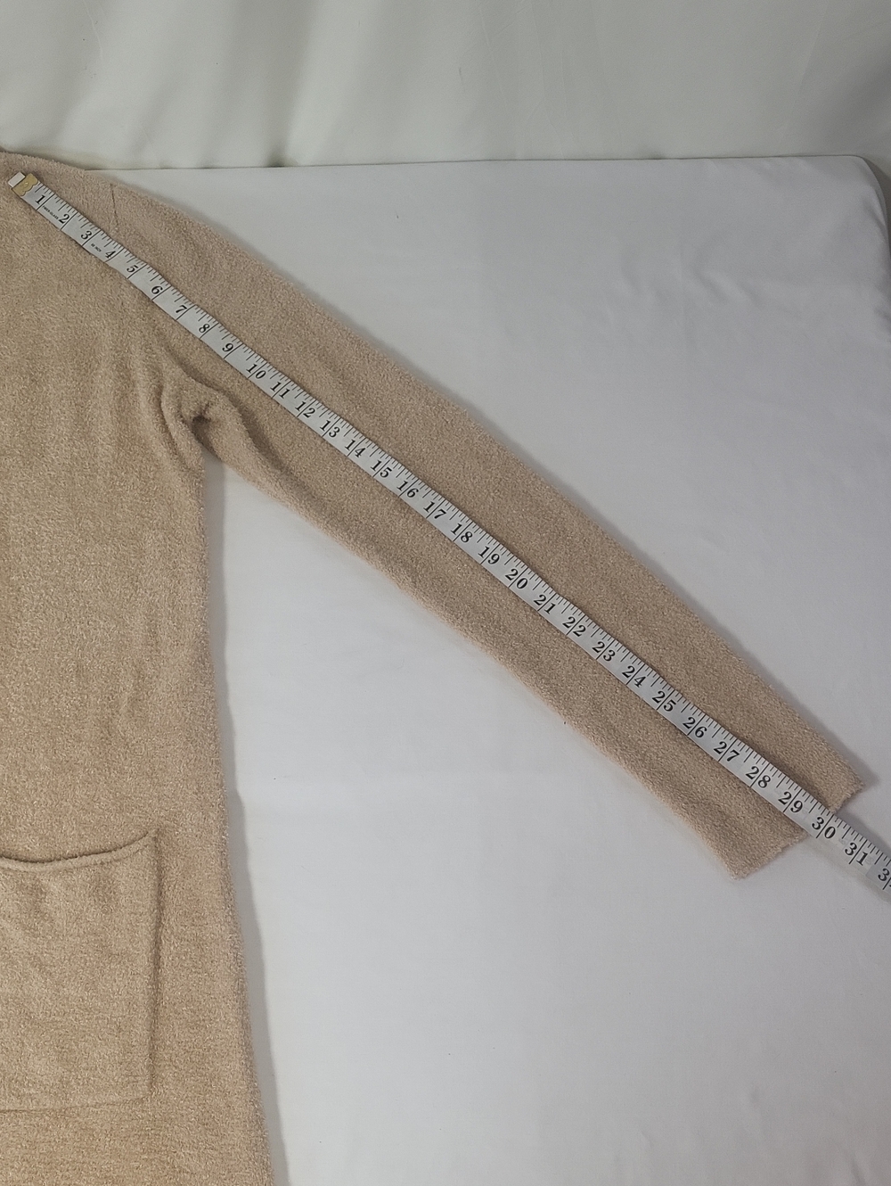 Barefoot Dreams CozyChic Lite Essential Long Pocket Cardigan in Bisque Large - Picture 12 of 15